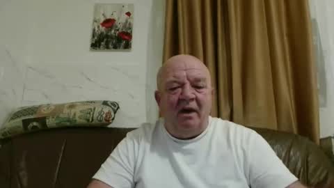 fullballs6 online show from February 2026 04:07:01 AM