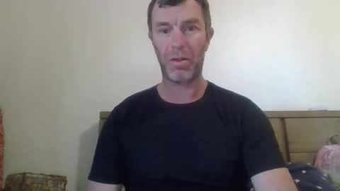 funaussieguy80 online show from May 2026 10:06:02 PM