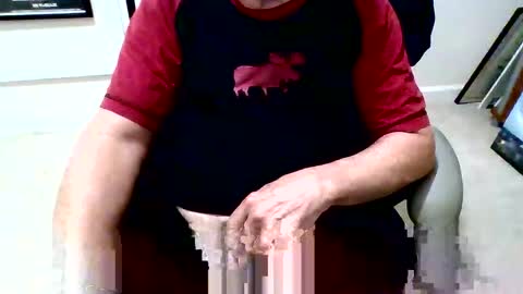 Snapshot of funclemike chatting on September 2025 07:40:02 PM funclemike online show from September 2025 07:40:02 PM