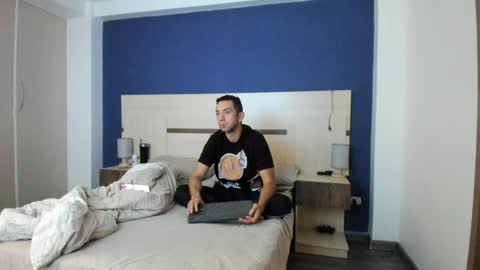 Sammygirl  tommy guy friends with benefits online show from March 2025 07:32:01 PM