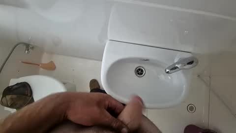 Snapshot of funfishing27 chatting on February 2026 05:23:02 AM funfishing27 online show from February 2026 05:23:02 AM