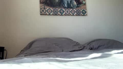 Linnys Palace online show from November 2025 05:25:02 PM