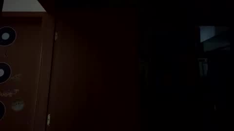 Linnys Palace online show from January 2026 05:26:02 PM