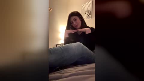 Linnys Palace online show from March 2026 12:48:02 AM