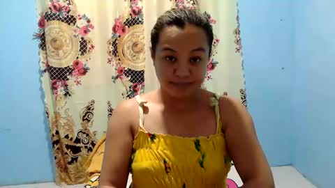 Snapshot of funluvnpinay4u chatting on July 2026 02:23:01 PM MAE online show from July 2026 02:23:01 PM
