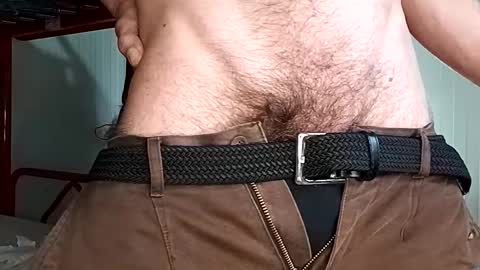 Italian men online show from November 2025 01:45:01 PM