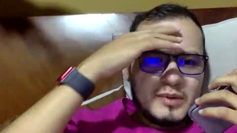 Snapshot of funnyboys18 chatting on December 2024 06:59:02 PM Zanty online show from December 2024 06:59:02 PM