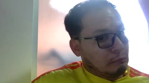 Snapshot of funnyboys18 chatting on November 2025 06:56:02 PM Zanty online show from November 2025 06:56:02 PM