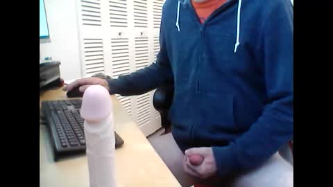 Funtimes3957 online show from January 2025 09:43:02 PM