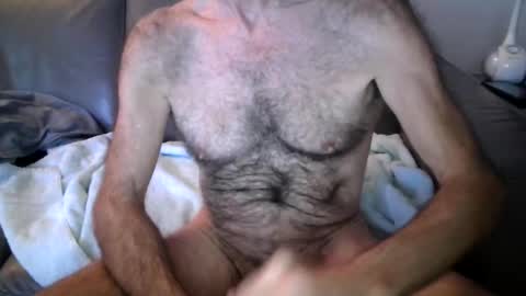 Snapshot of furrydawg chatting on January 2026 05:07:02 PM furrydawg online show from January 2026 05:07:02 PM