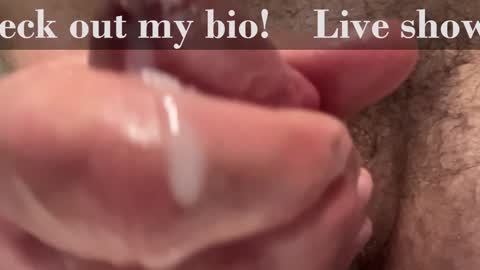 Snapshot of furryhugs69 chatting on January 2025 01:36:02 PM Erich online show from January 2025 01:36:02 PM