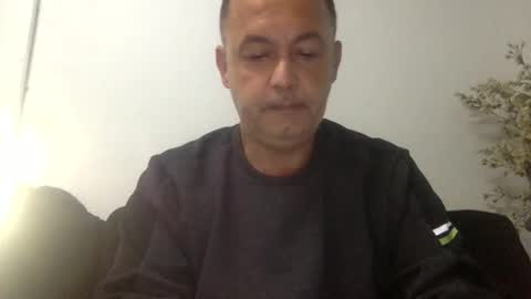 futbolin95 online show from October 2025 03:51:01 PM