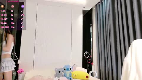 Fuyomi online show from July 2026 04:19:02 AM