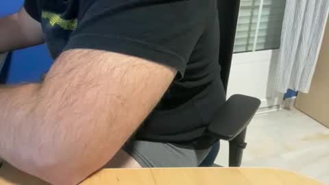 Snapshot of fuzitzu2 chatting on November 2025 06:51:01 PM fuzitzu2 online show from November 2025 06:51:01 PM