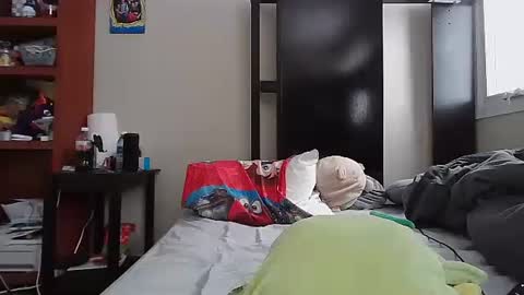 Snapshot of fuzzypeaches87 chatting on January 2026 04:00:01 PM fuzzypeaches87 online show from January 2026 04:00:01 PM