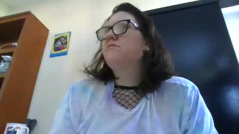 Snapshot of fuzzypeaches87 chatting on January 2026 08:51:02 PM fuzzypeaches87 online show from January 2026 08:51:02 PM