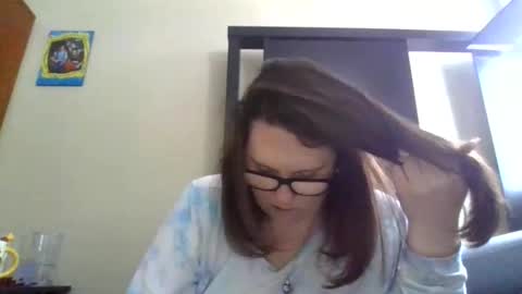 Snapshot of fuzzypeaches87 chatting on February 2026 03:32:01 PM fuzzypeaches87 online show from February 2026 03:32:01 PM