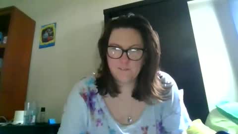 fuzzypeaches87 online show from April 2026 02:55:02 PM