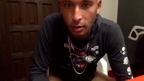 Snapshot of fvvkboyy chatting on June 2026 12:43:02 AM fvvkboyy online show from June 2026 12:43:02 AM