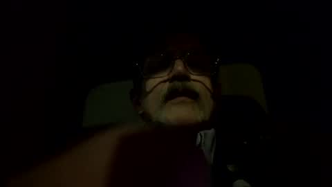 Snapshot of fxson8 chatting on February 2025 06:33:01 AM fxson8 online show from February 2025 06:33:01 AM