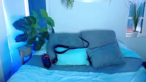 FIRE AND FOX online show from June 2026 08:09:01 PM