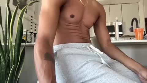 G00NDaddy online show from June 2026 02:33:01 PM
