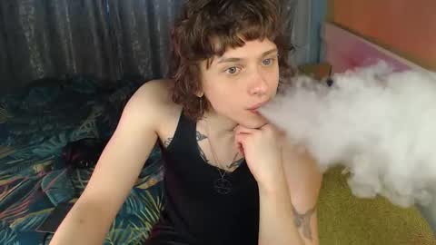 Snapshot of g1vememoney chatting on October 2025 04:01:01 AM Ian online show from October 2025 04:01:01 AM