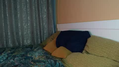 Snapshot of g1vememoney chatting on October 2025 06:41:02 PM Ian online show from October 2025 06:41:02 PM