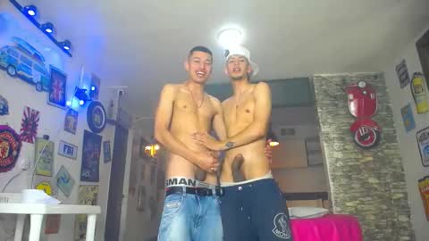 Snapshot of g4mens chatting on October 2025 03:22:02 PM G4MENS online show from October 2025 03:22:02 PM