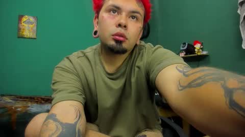 independient model online show from November 2025 05:40:01 AM