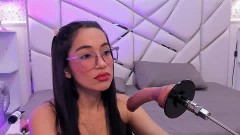 gabbieskinny online show from May 2026 02:58:02 PM