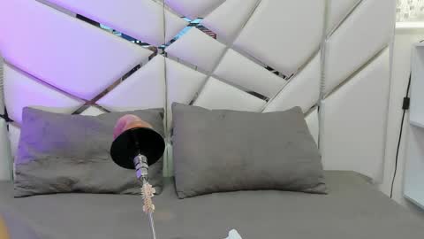gabbieskinny online show from May 2026 11:42:02 AM