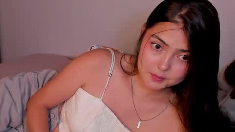 gabbyfoox online show from May 2026 04:40:01 AM