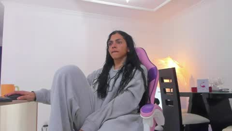 Gabby Grey online show from May 2026 10:49:02 PM