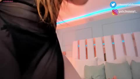 Gabi  online show from May 2026 05:30:01 PM
