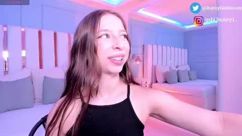 Gabi  online show from June 2026 05:32:01 PM