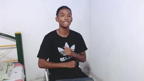 gabi_gol online show from May 2026 03:31:02 PM