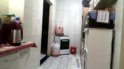 gaby  layla online show from June 2026 12:47:01 AM