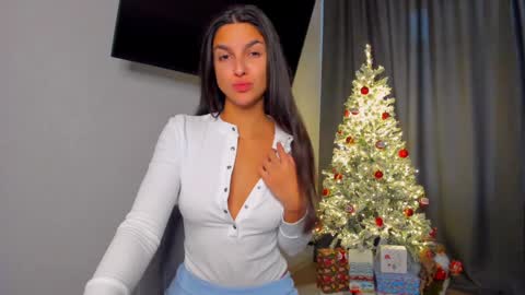 Snapshot of gabri_baby chatting on December 2024 10:03:02 AM The next stream in car 1 december 10pm time in France online show from December 2024 10:03:02 AM
