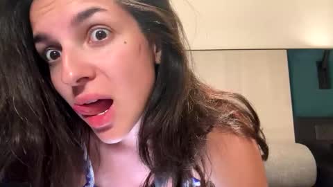 Snapshot of gabri_baby chatting on November 2025 04:07:01 PM The next stream in car 1 december 10pm time in France online show from November 2025 04:07:01 PM