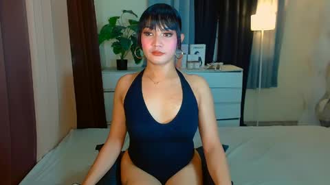 gabriela_deluxe online show from April 2026 05:21:02 AM