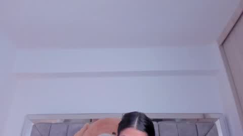 Snapshot of gabriela_montess chatting on December 2024 12:02:01 PM Gabriela Montes online show from December 2024 12:02:01 PM