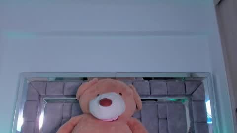 Snapshot of gabriela_montess chatting on December 2024 08:51:02 AM Gabriela Montes online show from December 2024 08:51:02 AM