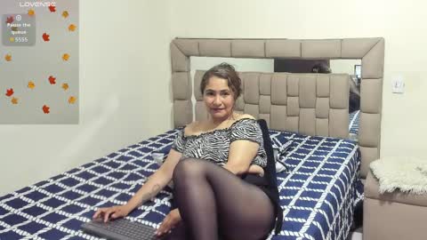 Snapshot of gabriela_ponce chatting on April 2026 12:55:01 PM gabriela ponce online show from April 2026 12:55:01 PM