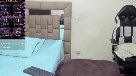 Snapshot of gabriela_ponce chatting on May 2026 03:05:02 PM gabriela ponce online show from May 2026 03:05:02 PM