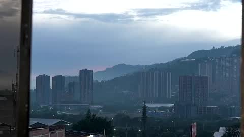 Gabriela salgado online show from October 2025 10:44:02 AM