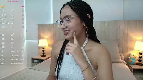 Gabriela Vargas online show from June 2026 07:19:02 PM