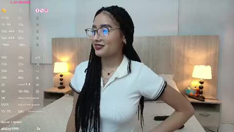Gabriela Vargas online show from June 2026 02:31:02 AM