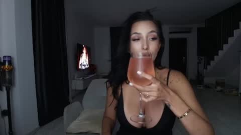 i love to squirt online show from July 2026 10:16:01 PM