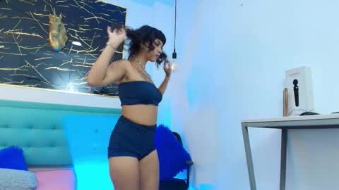 Snapshot of gabrielacortez chatting on September 2025 12:10:02 PM GABRIELA online show from September 2025 12:10:02 PM